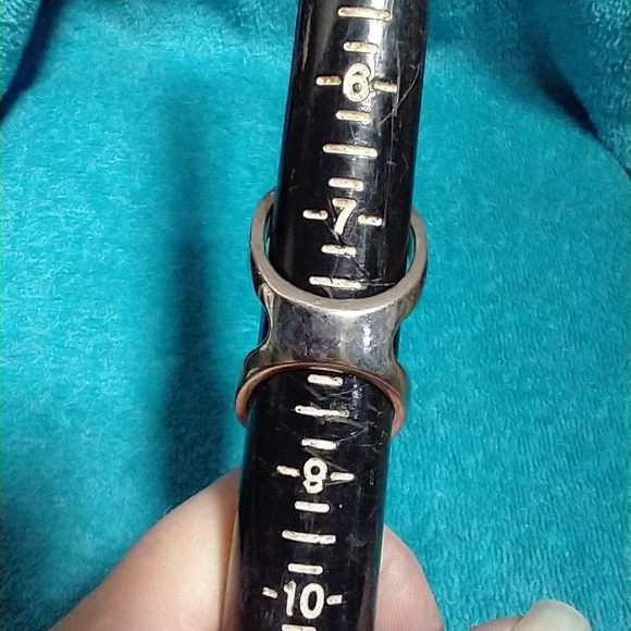 Elegant Silvertone Crystal Ring Long Big Statement - Picture 2 of 4